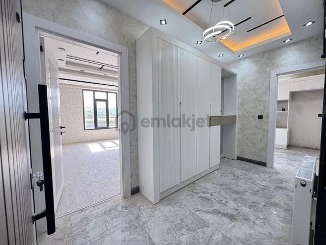 Ataşehir Girisinde Satılık Lüks Siteli 2+1 Daireler 1