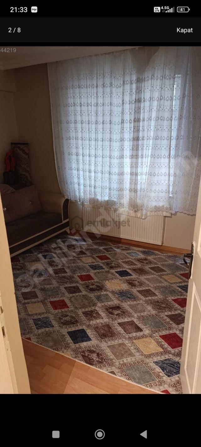 Merkezi Konumda Okul Sağlık Ocağı Cami Kapali Pazar Ulaşım Hepi Yani Dininde 1