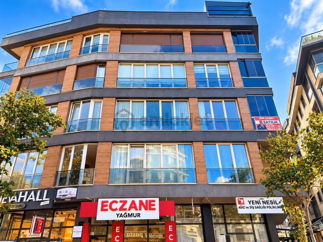 Bağdat Caddesi Üzeri | Genç Bina | 120 M² Net | Otoparklı 3+1 1