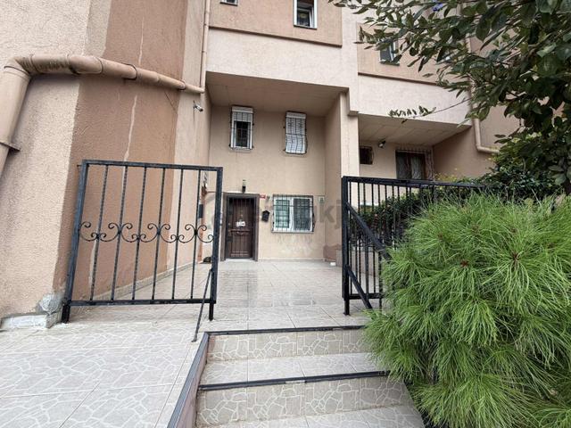 Atakent Eska Sitesi Full Tadilatlı Kısmi Eşyalı Özel Dublex 1+1 1