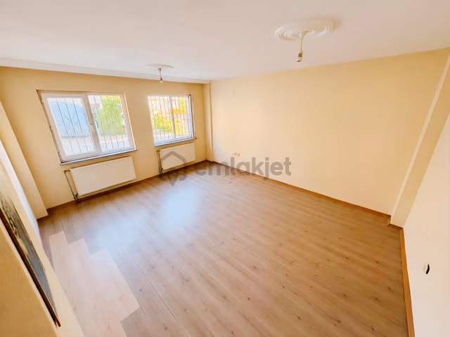 3+1 Satılık Uygun Fiyatlı Daire 1