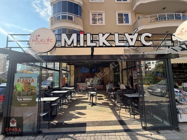 Devren Kiralık Tatlı Dükkânı Mahmutların En İşlek Bölgesinde 1