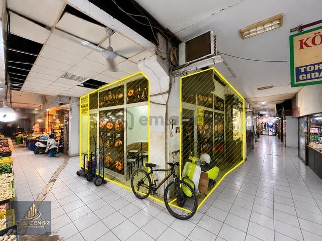Adapazarı Semerciler Mah.katlı Pazar Yerinde Kiralık 15m2 Dükkan 1