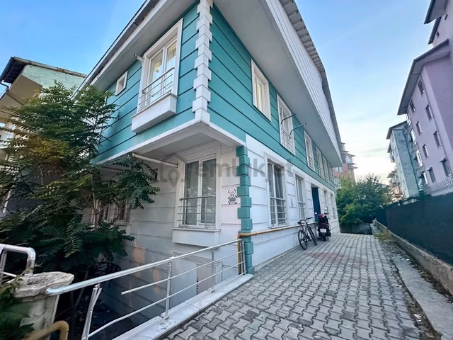 Isparta Bağlar Mahallesin'de Eşyalı 1+1 Kiralık Apart 1