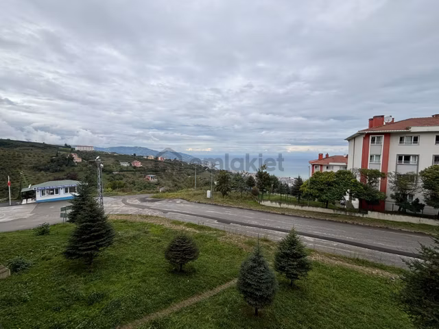 Deha Emlak'tan Yıldızlı Toki'de Kiralık 1+1 Daire 1