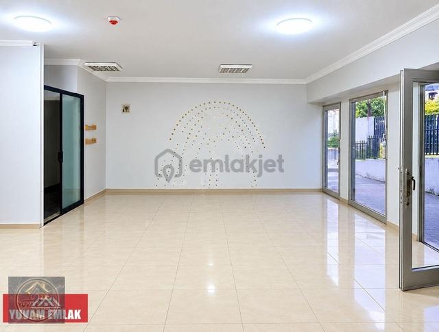 Kayaşehir 19.bölgede Satılık Yatırımlık Boş Dükkan Market Olur 1