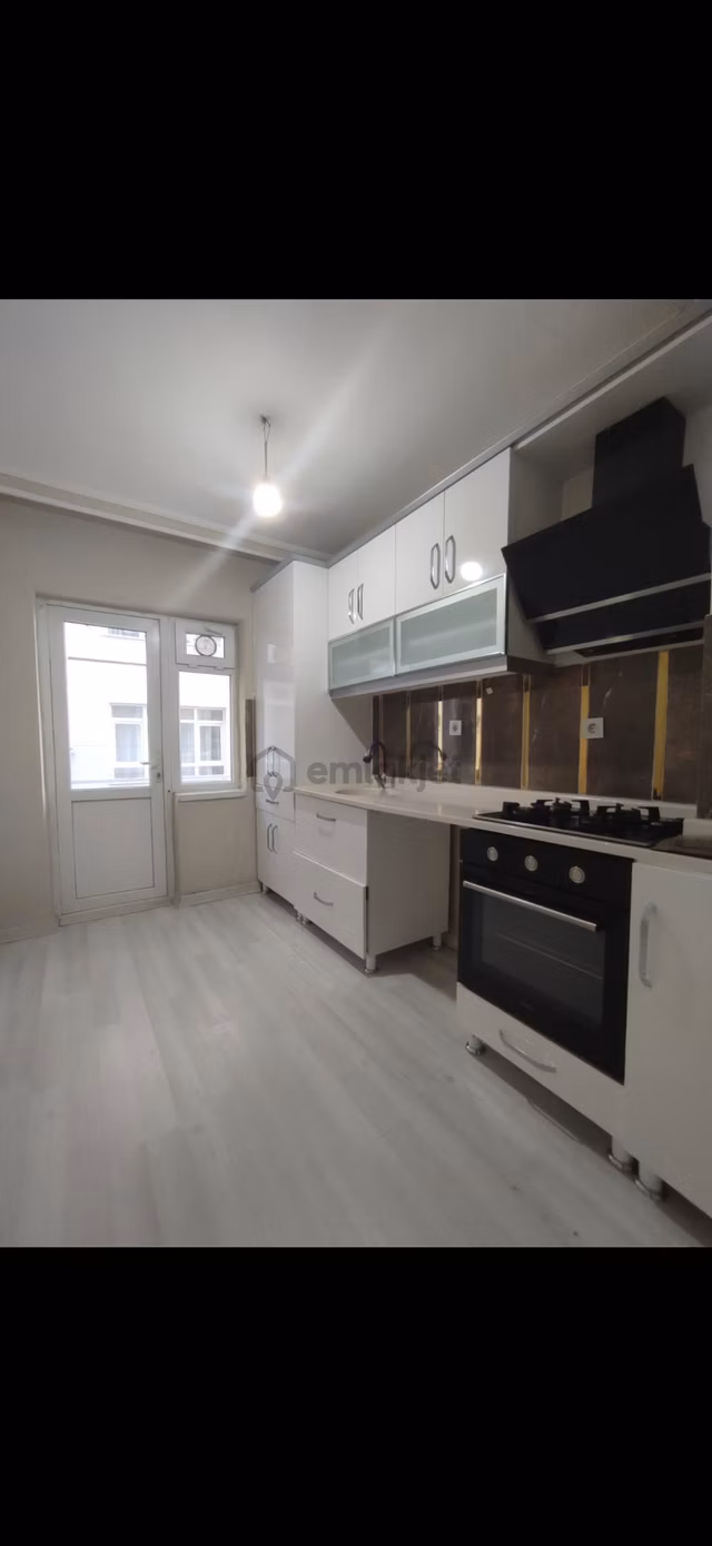 Sahibinden Yapılı 3+1 1