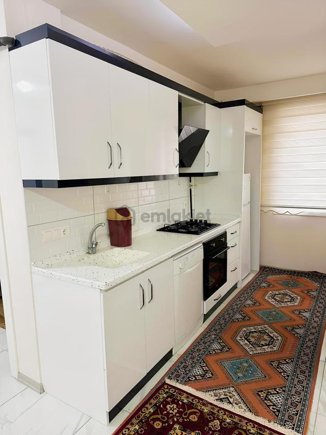 Tabduk Emre Mah Aile Apartı Eşyalı 1