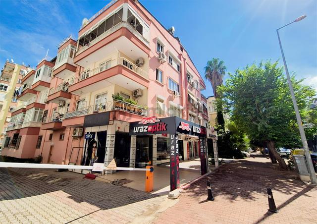 Antalya 100 Yıl Üzeri Kiralık 2+1 Ayrımutfak Boyalı Boş Katta 1