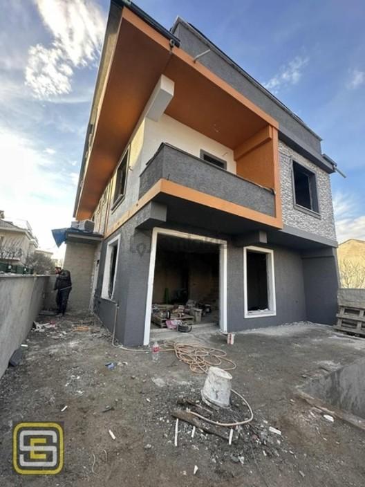 Kocaalide Deniz Manzaralı Müstakil Havuzlu Ve Bahçeli Lüks Villa 1
