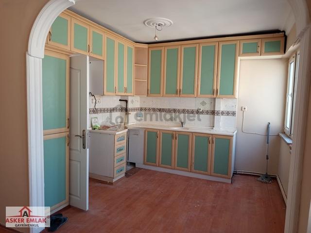 Asker Emlak'tan Dikkaldırım Mah Kiralık 3+1 140m2 Daireler 1