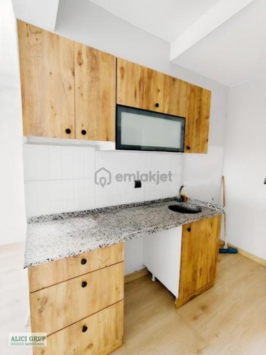 Sarıçam 'da Hasarsız İskanlı 1+1 Kiralık Daire 1