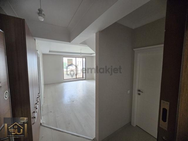 Kırkkonaklarda Kiralık 4+1 Dubleks Daire 1