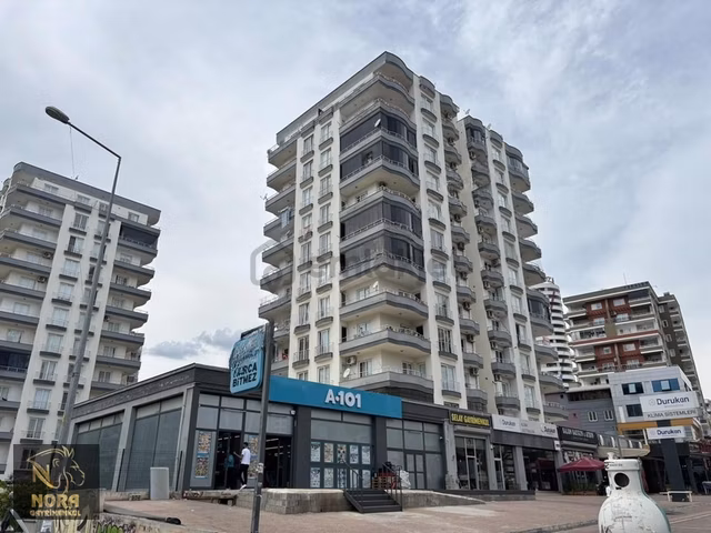 Nora'dan Cadde Üzeri Bağımsız Mutfak Geniş Oturumlu