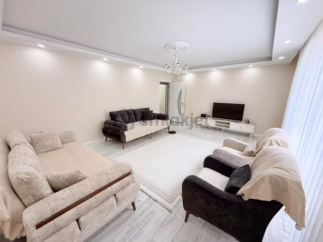 Aria Emlak'tan Butik Sitede 2+1 Satılık Daire 5 Yaşında