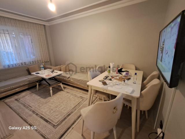 Oryaştan Ataşehir İçerenköyde İskanlı 80m2 2+1 Giriş Daire 1