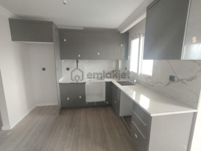 Kıyıboyunda Site İçerisinde 2+1 Ebeveyn Banyolu Doğalgazlı Sıfır Lüks Daireler 1