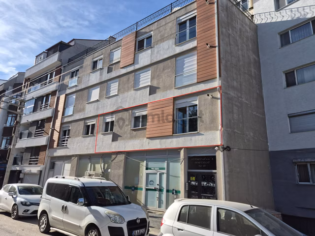 Century 21 Vizyon'dan Osmangazi Mah.de Satılık 3+1 Daire