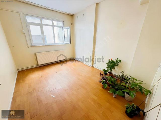 B.paşa Terazidere Mah. 1+1 55 M2 Kiralık Daire 1