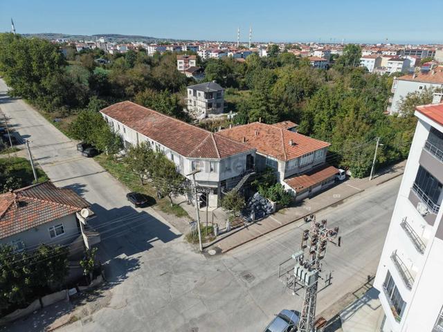 Yıldırım Emlak'tan Satılık 475 M² Köşe Parsel 1