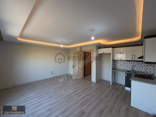 Bornova Ergene'de Yeşil Manzaralı, 2+1 Açık Mutfak Kiralık Daire 1