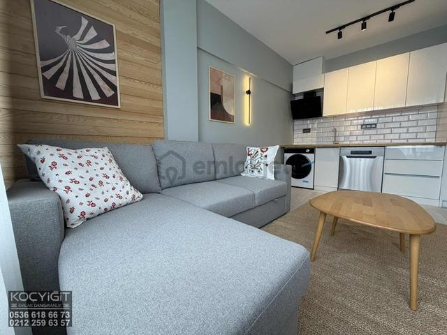 Ortaköyde İç Mimar Tasarımlı 2+1 Full Eşyalı Satılık Sıfır Daire 1