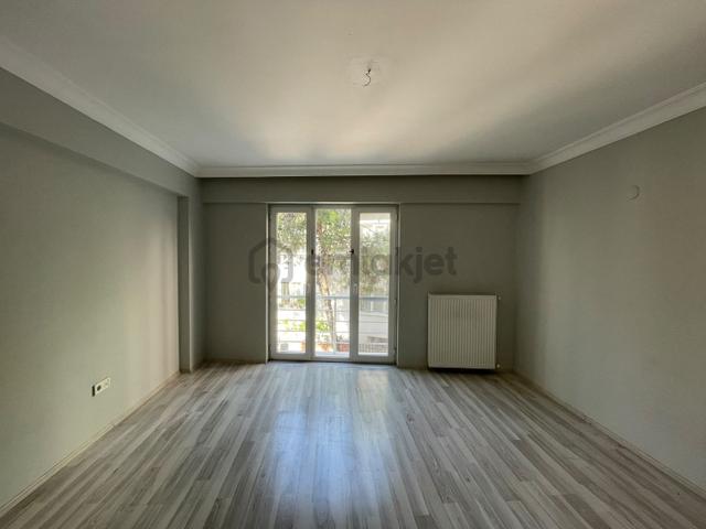 Doğubey'den Görükle De 2+1 Eşyasız Kiralık Daire