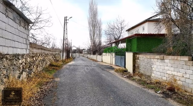 ''tolga Gayrimenkul'' 4800m² Yola 145m Cephe Ev Ve Bahçe... 1