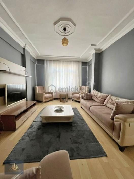 Florya Mertrobüs Durağı Yürüme Mesafesinde Ful Eşyalı 2+1 Daire
