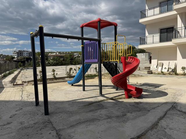 Avsallarda Lüks Daire 4.kat 1+1 46m2 Deniz Manzaralı