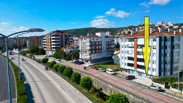 ▒ Garanti Emlak'tan - Salı Pazarında - Kiralık 140 M² İşyeri 1