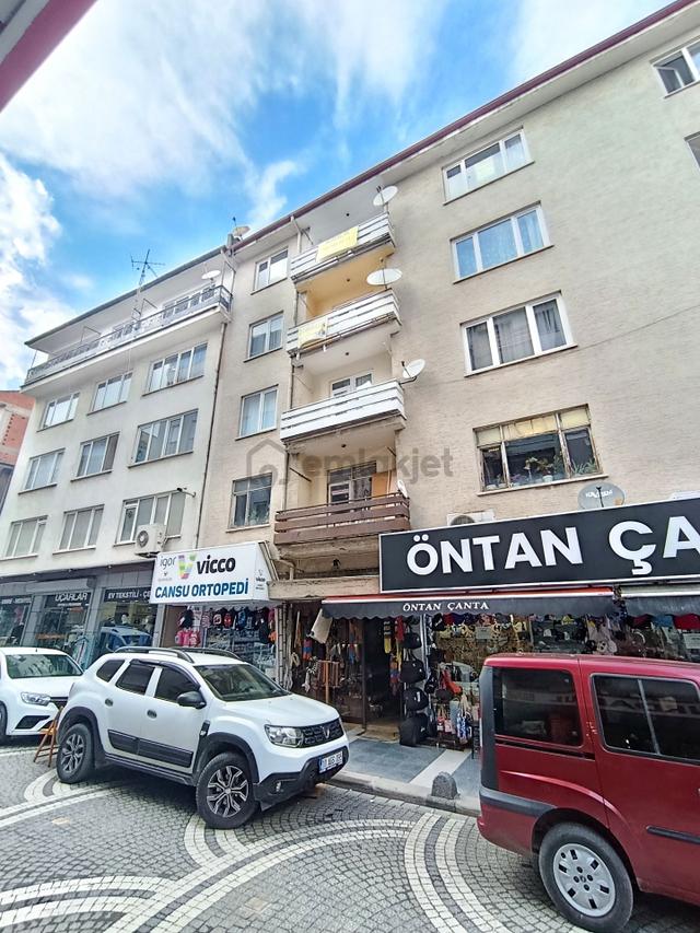 Balıkesir Karesi Hisariçi Çarşıda 2+1 Eşyalı Kiralık