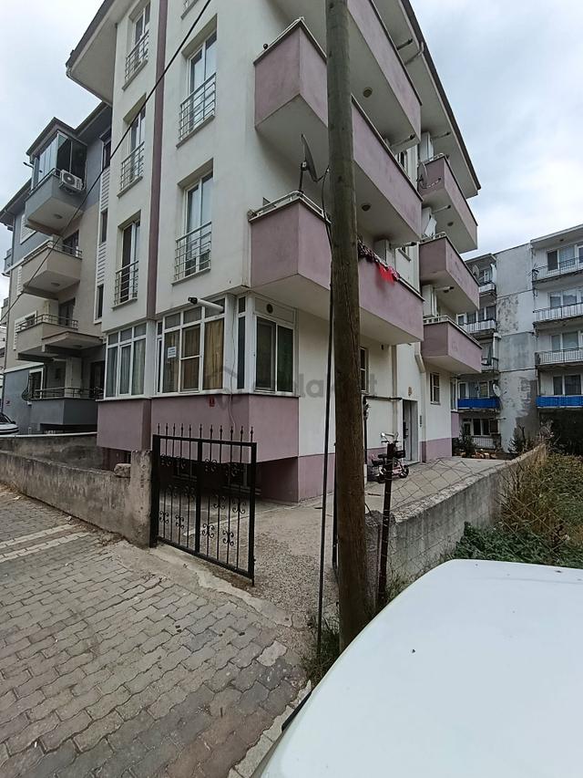 Balıkesir Altıeylül Sütlücede Kiralık 2+1 Eşyalı Daire
