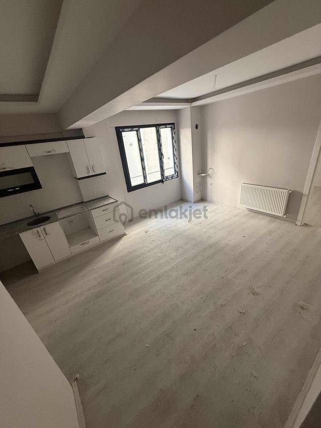 Nurfen'den Cadde Yanı Sıfır Doğalgazlı Kiralık 1+1 Daire