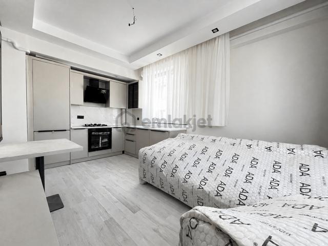 Selçukluda Eşyalı, Geniş Balkonlu 2+1 Kiralık Daire 1