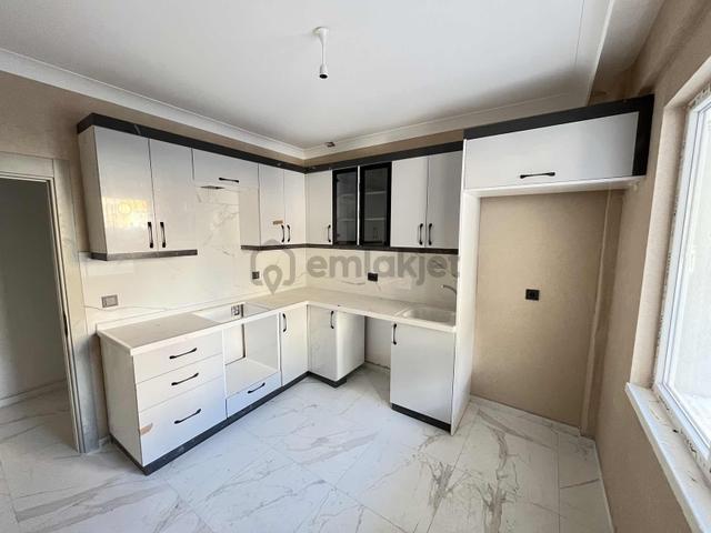 Emsalsiz Fırsat Dairesi Ful + Ful Yapılı Oturuma Hazır 3+1 100m2 1