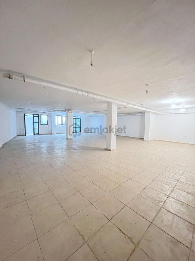 Datça Merkezde | 98 M² | Kiralık Depo 1