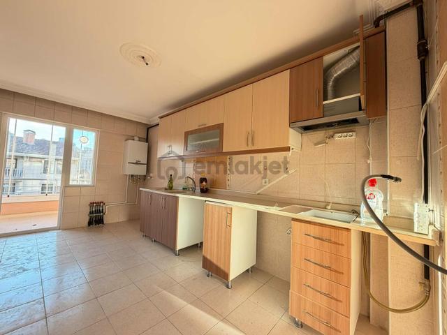 Oğulbey'den Seval Cad & Nevşehir Cad Yakını Asansör Kapalı Otprk