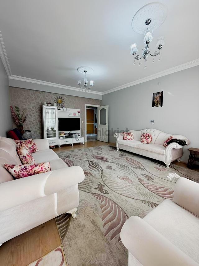 Gaziosmanpaşa Mah. 3+1 Genişş Satılık Daire 1