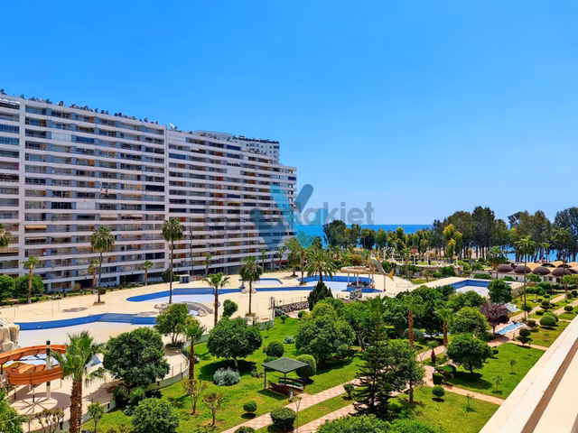 Win'den Doğan Aqua Park'ta Denize Sıfır 2+1 Yıllık Kiralık Daire 1