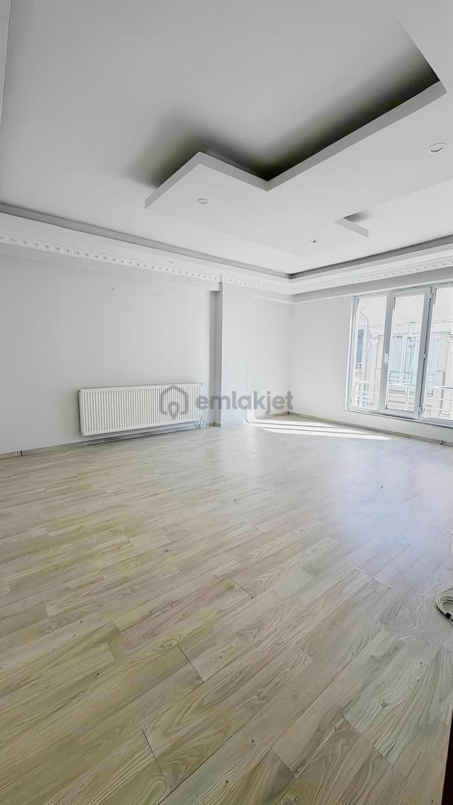 Çerkezköy Fatih Mahallesinde Adliye Devlet Hastanesi 2+1 1