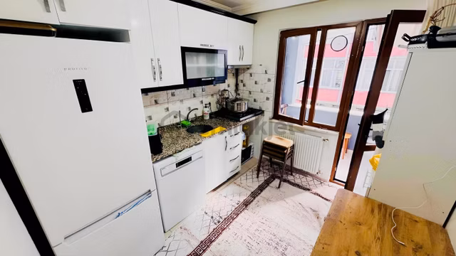 İlksen Gayrımenkul'dan Satılık 2 + 1 Daıre