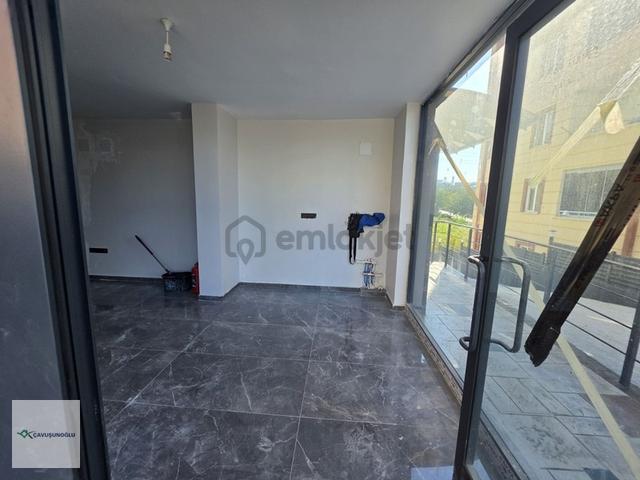 Yeni Samsun Bulvarında Satılık Dükkan 80 M² 1