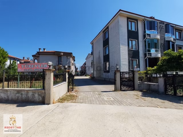 2+1 Deniz Manzaralı Kombi Petekli 1