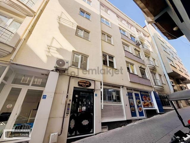 Süleymanpaşa Yavuz Mahallesinde Merkezi Lokasyonda Kiralık 2+1 1