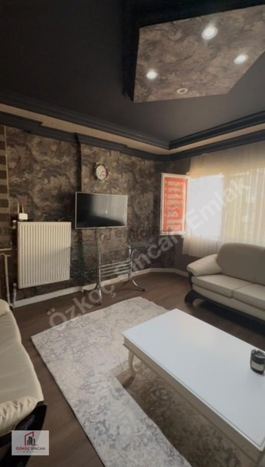 Abonelikler Açık Full Eşyalı İşçiye Yabancıya Kiralık 2+1 Daire 1