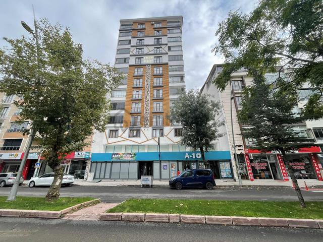Kaçmaz Emlak'tan Yunus Emre Bul. Satılık 2+0 Daire 1