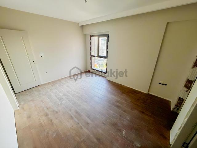 Bağcılar'da Metroya Komşu Prestijli Proje İnşaat Lüks 2+1 Daire 1
