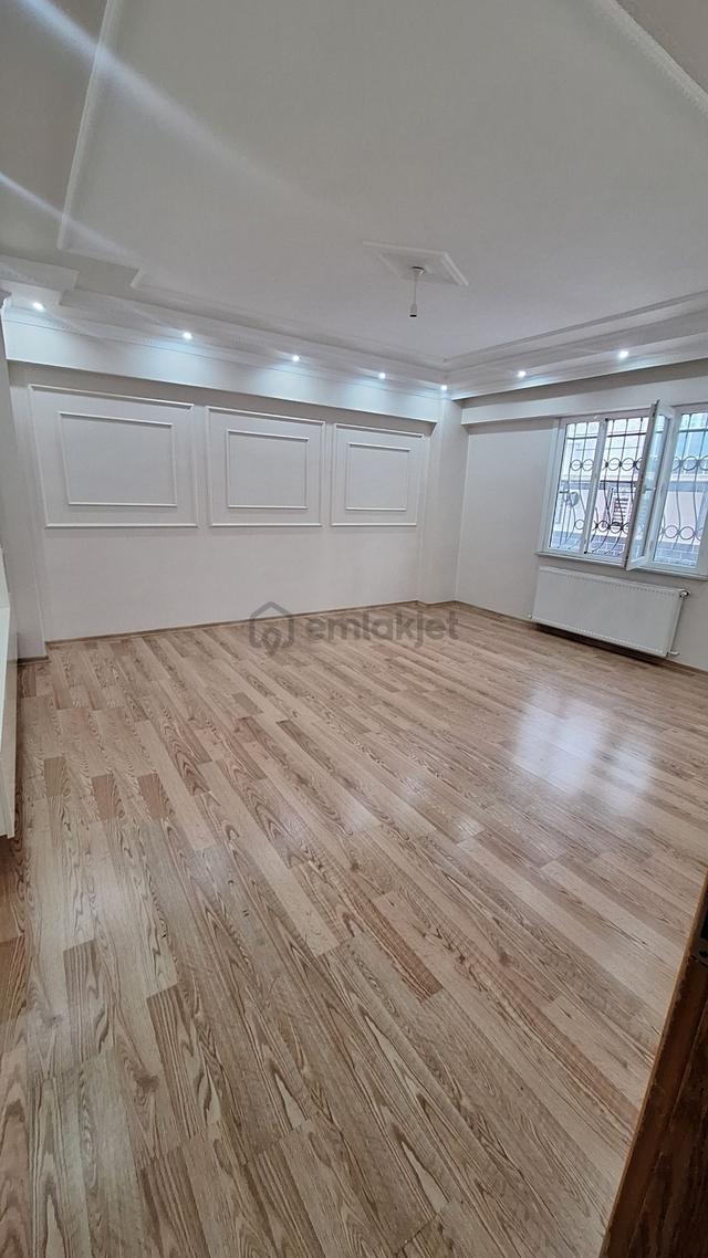 Esenyurt Üçevler Mah Kiralık Daire 3+1 Geniş Ferah Merkezi Konum 1