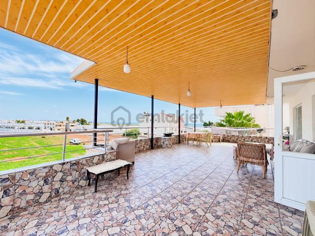 Remax Palm'den Kazanlı Da Satılık Müstakil Ev + Tarla 1